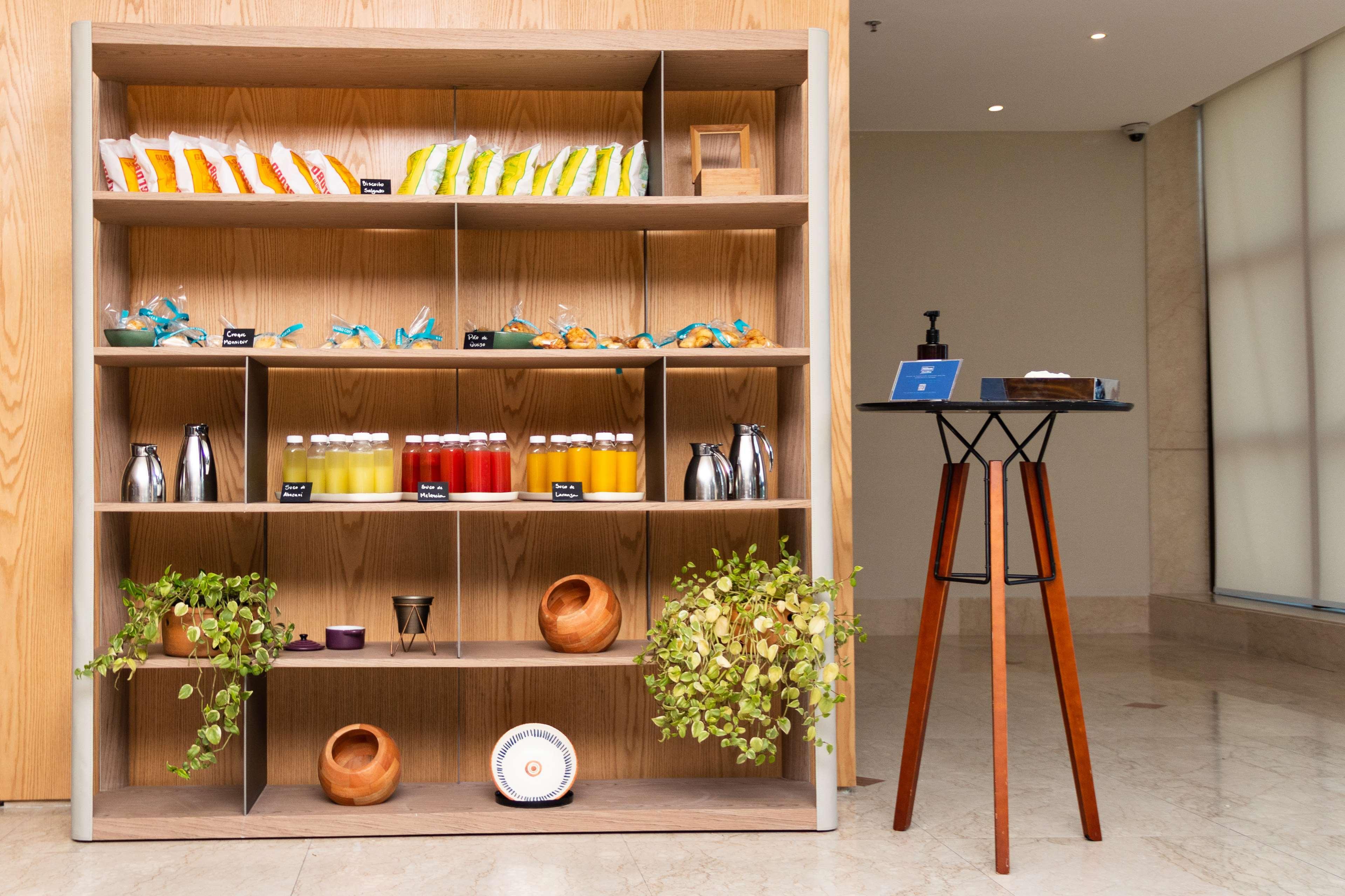 Hilton Copacabana Rio De Janeiro Exterior photo The Juice Shop