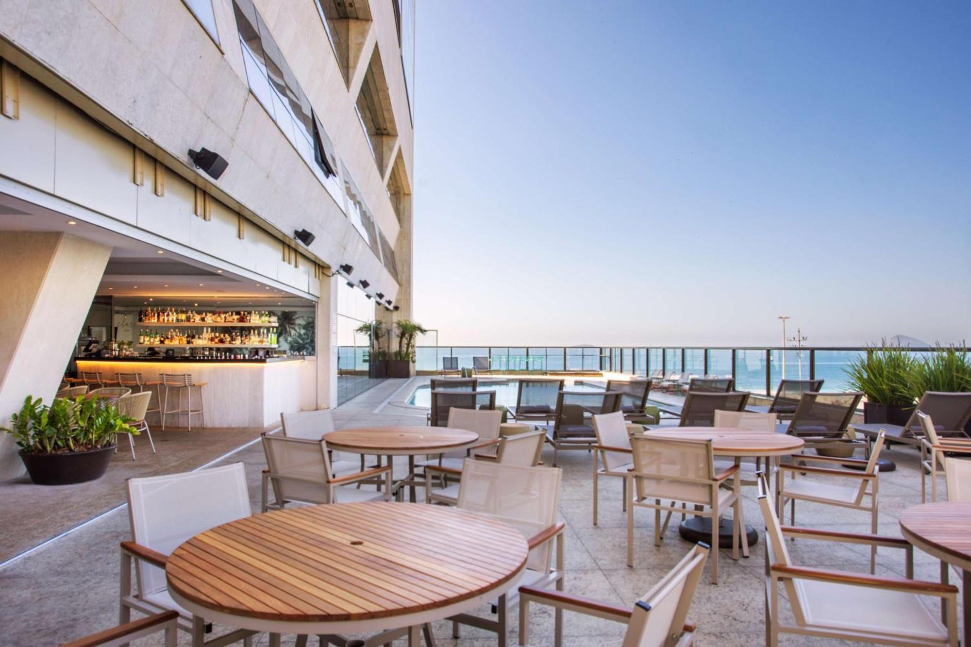 Hilton Copacabana Rio De Janeiro Exterior photo The Sky Bar