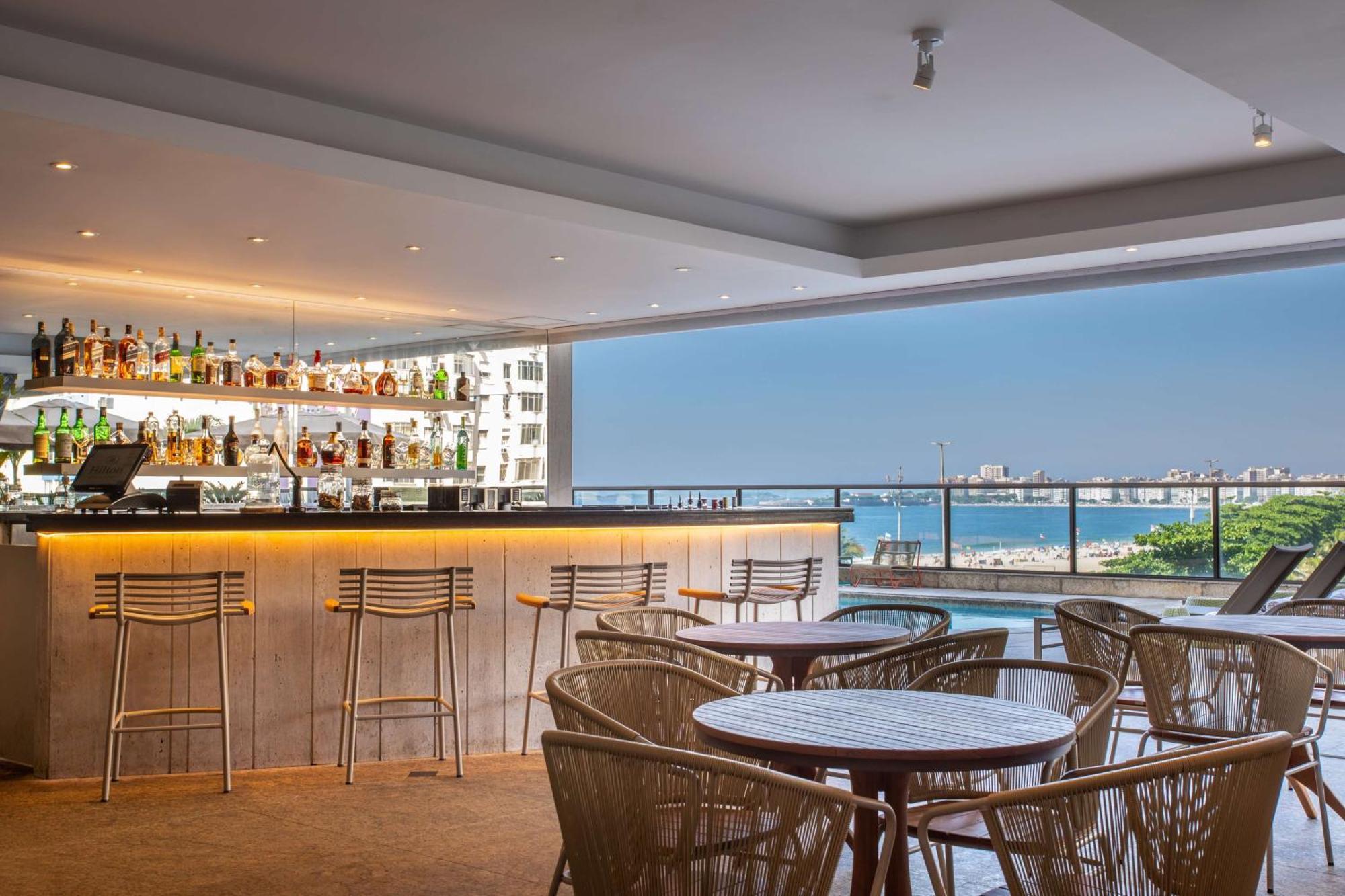 Hilton Copacabana Rio De Janeiro Exterior photo Sky Bar