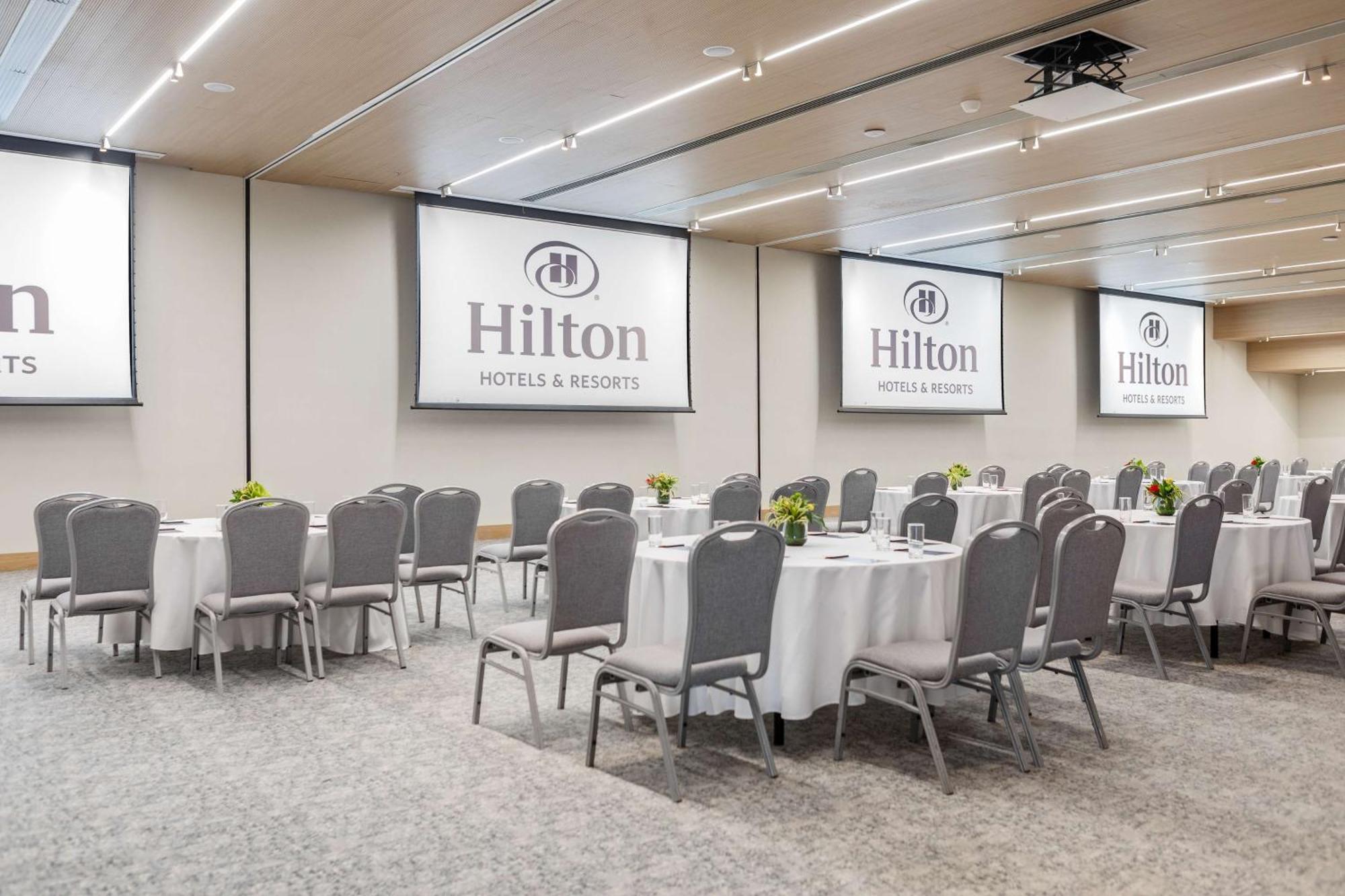 Hilton Copacabana Rio De Janeiro Exterior photo Hilton Meeting Room